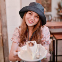นักแปลzhebra
