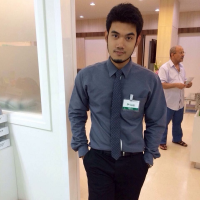 นักแปลAziz