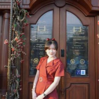 นักแปลJasmine Tea