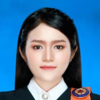 นักแปลGinevra Watson
