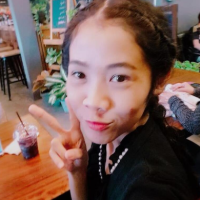 นักแปลน้อยหน่า