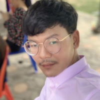 นักแปลDaniel