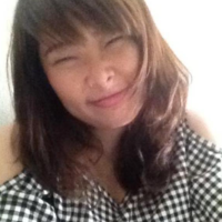 นักแปลMay