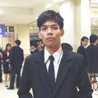 นักแปลกัส 