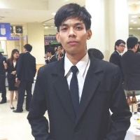 นักแปลกัส 