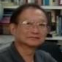 นักแปลกิตติ