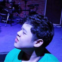 นักแปลเอิร์ธ